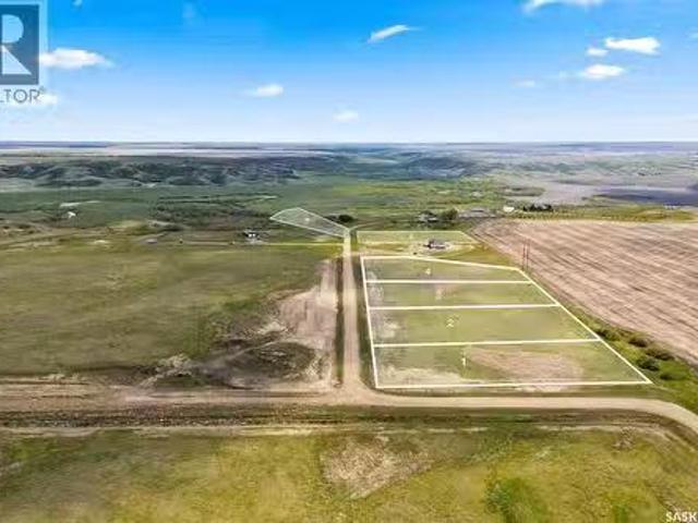 Lot 4 Grand Valley Acres, Lumsden Rm No. 189, SK, S0G 3C0.