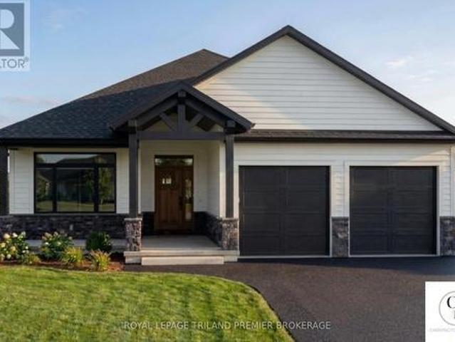 Lot 54 Widder Estates Drive, Lambton Shores Thedford, ON, N0M 2N0 house for sale | Listing ID X13723 | Royal LePage