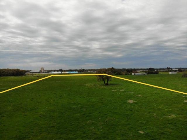 LOT 6/276 WHITEHEAD ST. COROWA 19.98 ACRES OF PRIME RESIDENTIAL LAND!