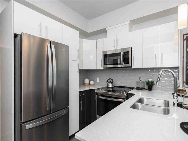 Lot 6 3 Bedroom Apartment for Rent at 15 Berwick Crt, Winnipeg, MB R3L 2J1 Lord Roberts