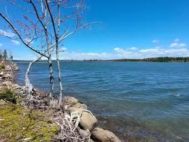 Lot 6 Janvrin Harbour Rd, St. Marys, NS, B0E 3J0 vacant land.