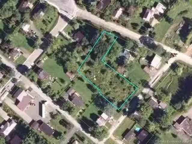 Lot Church St, Petitcodiac, NB, E4Z 4C2 vacant land for sale.