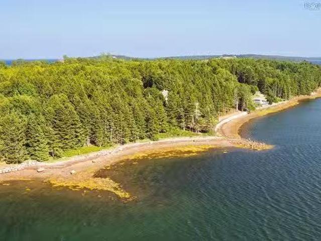 Lot Ar South Cove Drive, Corkums Island, NS, B0J 2C0 vacant.