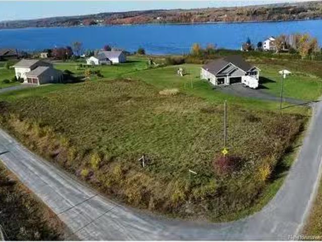Lot Awesome Wy, Kingsclear, NB, E3E 2W8 vacant land for sale.