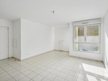 Lot C28 St Denis