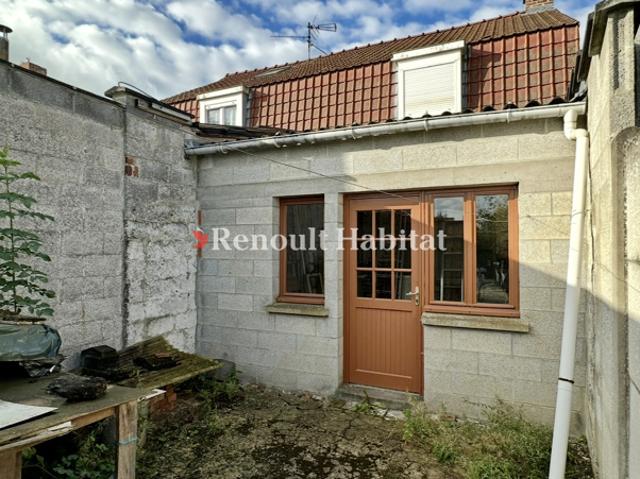 LOT DE 2 MAISONS