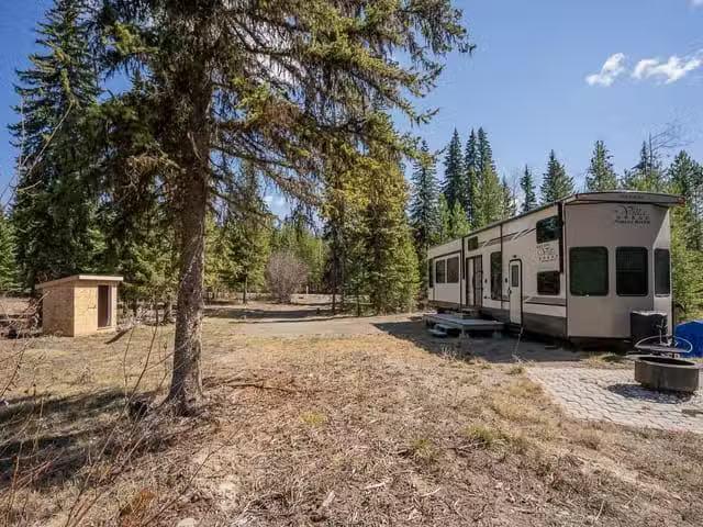 Lot for sale in Forest Grove, 100 Mile House, 6301 Archie Mead.