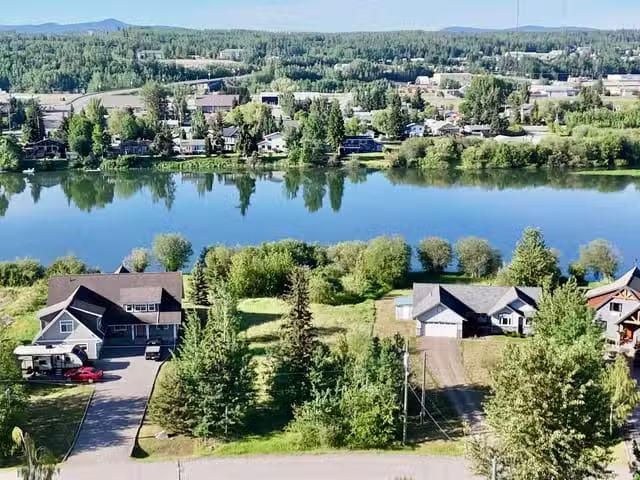 Lot for sale in Vanderhoof, Vanderhoof And Area, 622 Reid Driv.