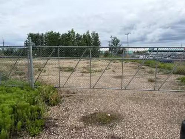 Lot H 51 Avenue West Street, Whitecourt, AB, T7S 1N8 commerc.