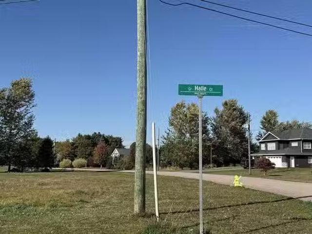Lot Halle Court, Pleasant Grove, PE, C0A 1P0 vacant land for.