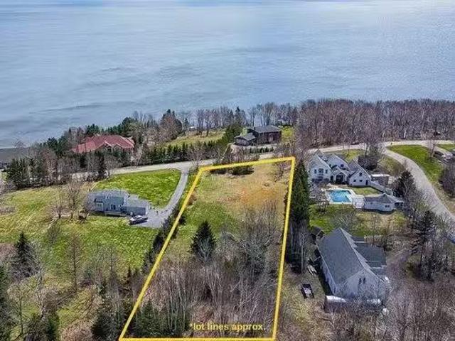 Lot I 224 Sundance Lane, Stratford, PE, C1B 1L9 vacant land.