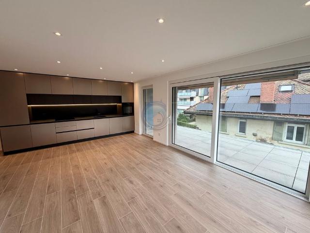 LOT N°8: MAGNIFIQUE APPARTEMENT NEUF DE 2,5 PIÈCES AVEC GRAND BALCON