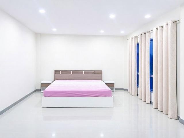 โลตัส ประชาสามัคคี 3 นอน 2 น้ำ 35 ตร.ว. บ้านคลองสวน 800 ม. 140 ตร.ม. บ้านแฝด 2 ชั้น ประชาอุทิศ90
