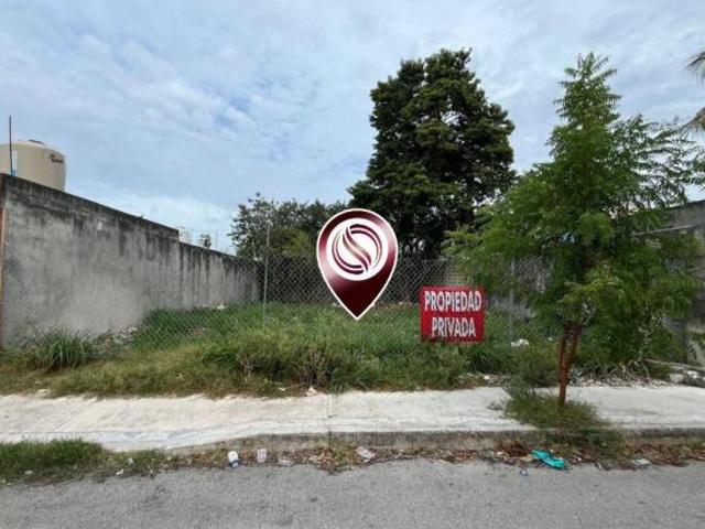 Lote mixto en zona céntrica de 313 m2, en venta