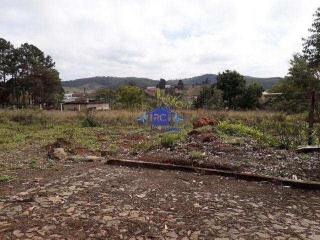 Lote no bairro Copa Cabana com 1.400 m² sendo 30m x 46m sendo de esquina