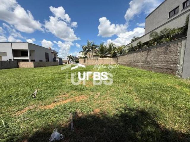 Lote no Portal do Sol Green