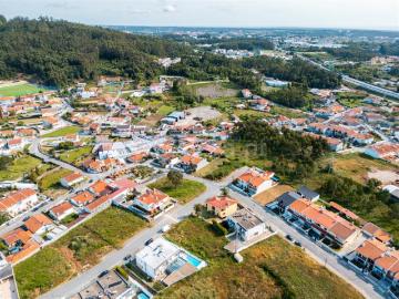Lote, Nogueira da regedoura, Santa Maria da Feira | BPI Expresso Imobiliário