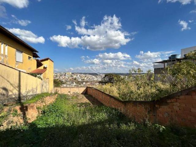 Lote à Venda – Bairro Queluz