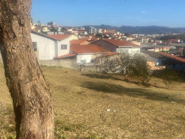 LOTE À VENDA – EXTREMA/MG – BAIRRO PARQUE DOS PÁSSAROS LOTE 5