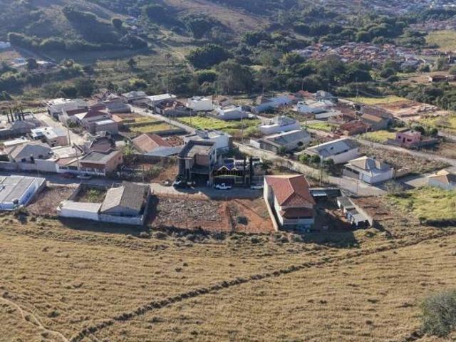 Lote á venda no bairro Bella Vista em Passa Tempo/MG