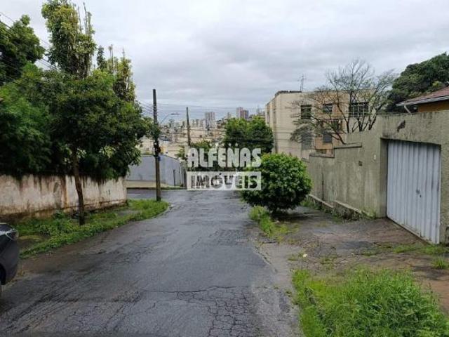 Lote à venda no Bairro Jardim América