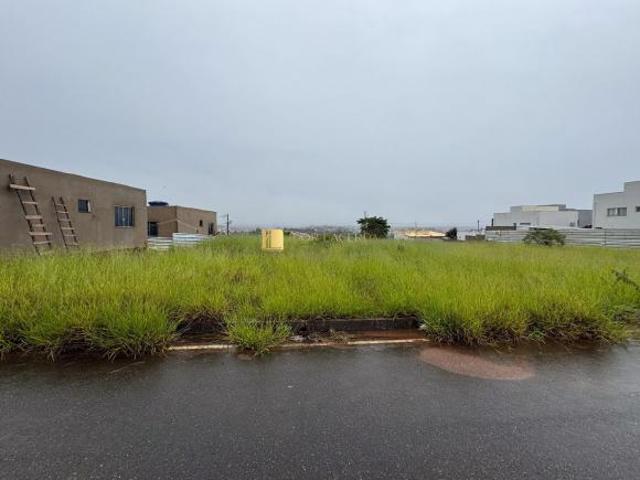 Lote à venda no bairro Parque Dom Bosco