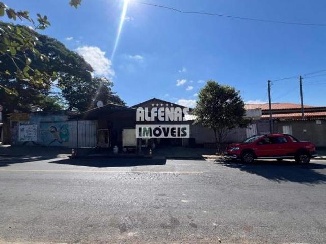 Lote á Venda no Bairro Santa Cruz / Eldorado 360m²