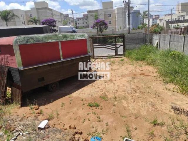Lote à venda no Bairro SAPUCAIA II