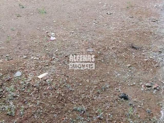 Lote à venda no Bairro SAPUCAIAS