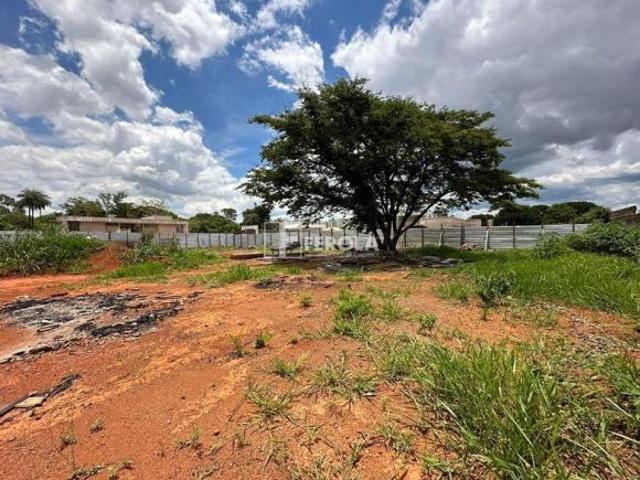 LOTE ALTO PADRÃO MELHOR LOCALIZAÇÃO DO PARK WAY 2.500 METROS SMPW QUADRA 5
