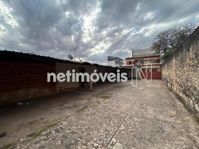 LOTE ÁREA TERRENO