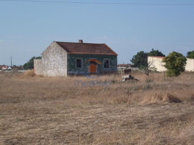 Lote com 7.000m2 em Foros de Salvaterra