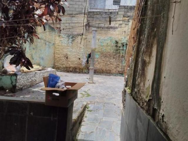 LOTE COM 02 MORADIAS NO SÃO LUCAS
