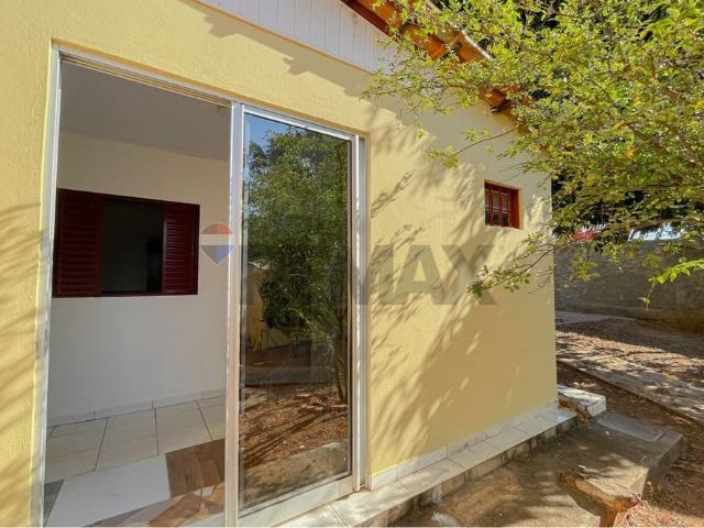 Lote com 2 Casas e Depósito para Locação – Vicente Pires