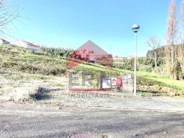 Lote com 391m² Urb. Estiveira Prestige Villas