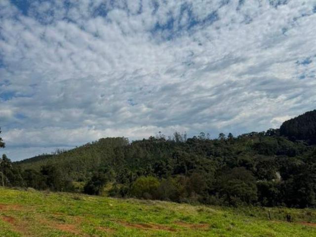 Lote com vista para natureza com 500M² por apenas 14mil de entrada + 48x a prazo