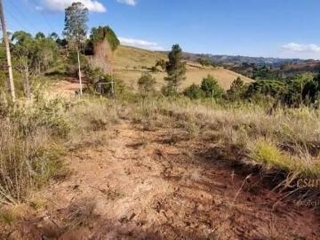 Lote com vista permanente