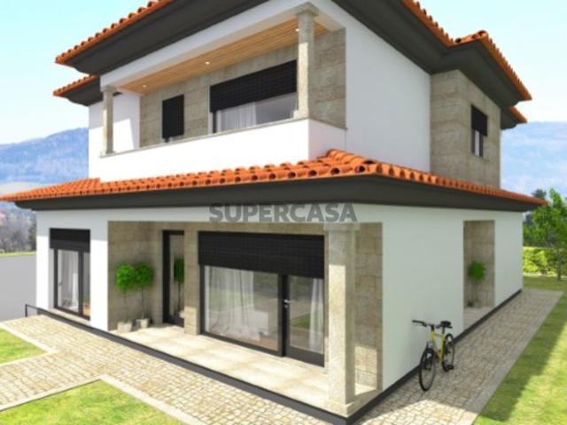LOTE COM LOCALIZAÇÃO EXCELENTE