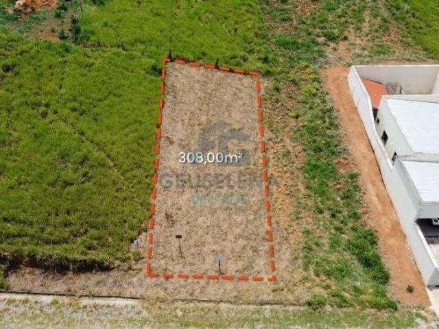 LOTE COM OTIMO PRECO NO RESIDENCIAL LARANJEIRAS