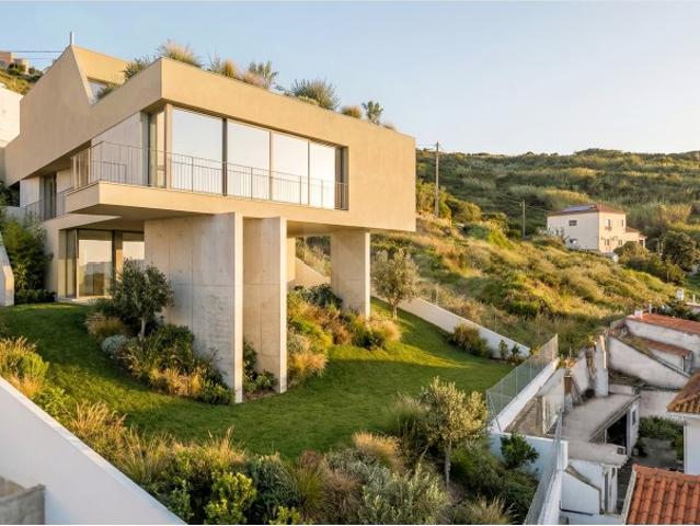Lote com Projeto de Moradia para venda em Torres Vedras