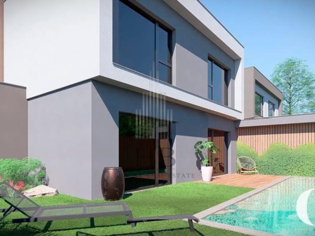 Lote com Projeto para construção de Moradia T4 com Piscina | Cascais