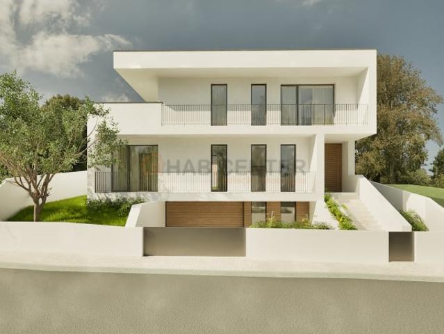 Lote com projeto para moradia de luxo