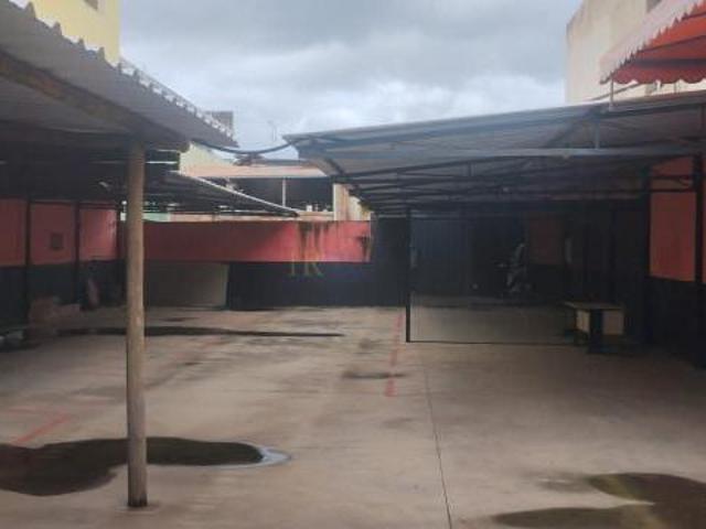 LOTE COMERCIAL 360M2