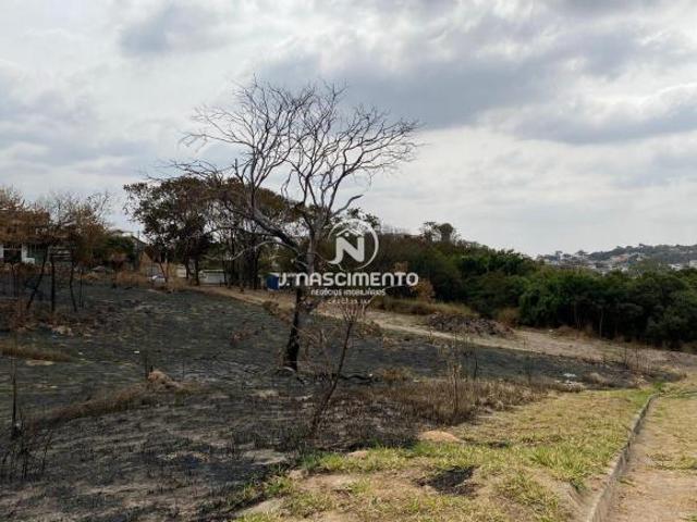 Lote Comercial e Residencial no bairro Tropical em Contagem