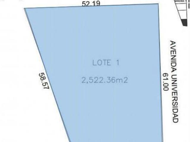 Lote con uso de suelo Comercial en los Arrecifes Play del Carmen P2609