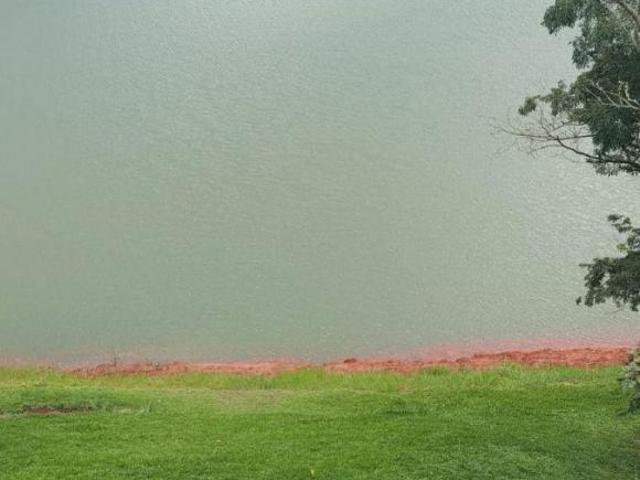 LOTE CONDOMÍNIO IGARATÁ PÉ NA ÁGUA 1.000M²