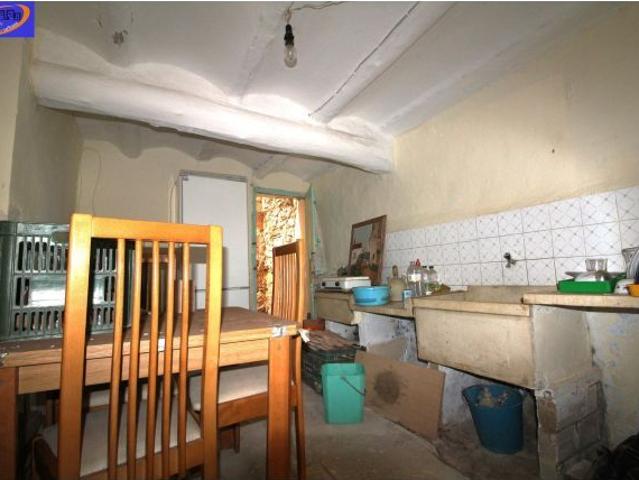 LOTE DE CASA PARA REFORMAR MAS PARCELA EN LA LOCALIDAD DE CASAS BAJAS