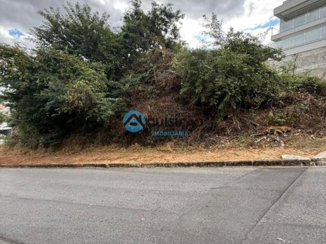 Lote de Condomínio