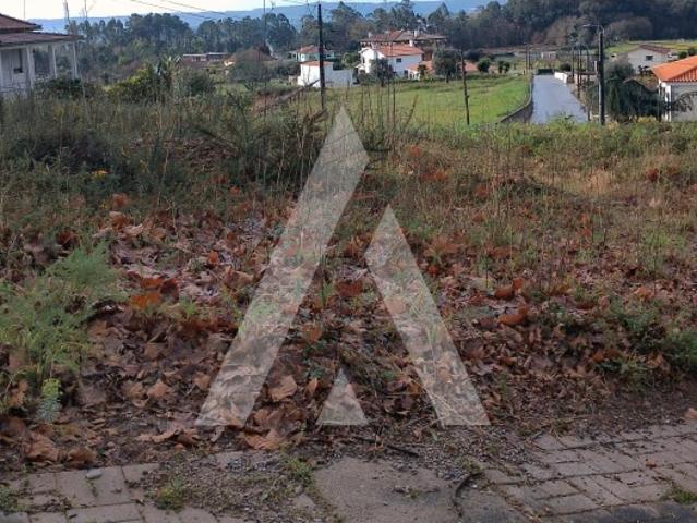 Lote de Construção