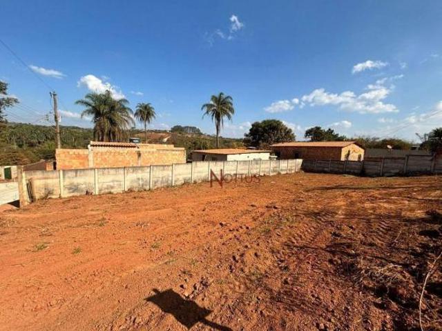 Lote de Esquina | 377m² | Asfalto na porta!